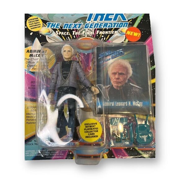 Star Trek Vintage Admiral Leonard H. McCoy Action Figure - Picture 2 of 3